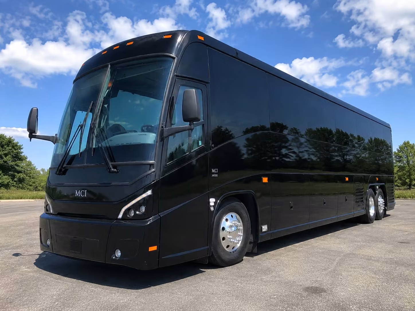 charter bus rentals for sterling heights corporate events and conferences