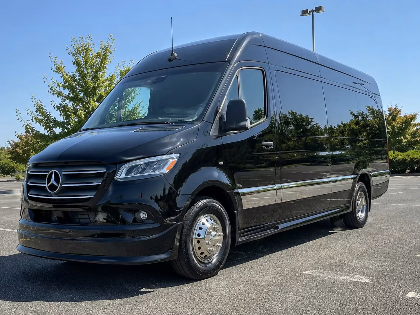 employee shuttles in sterling heights