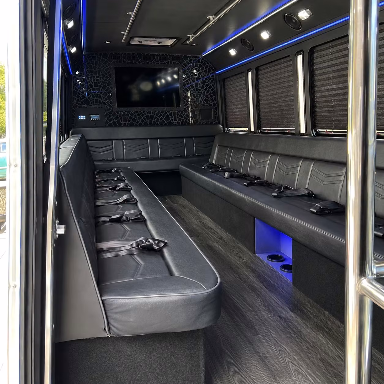party buses for sterling heights prom night that keep the energy going all night long